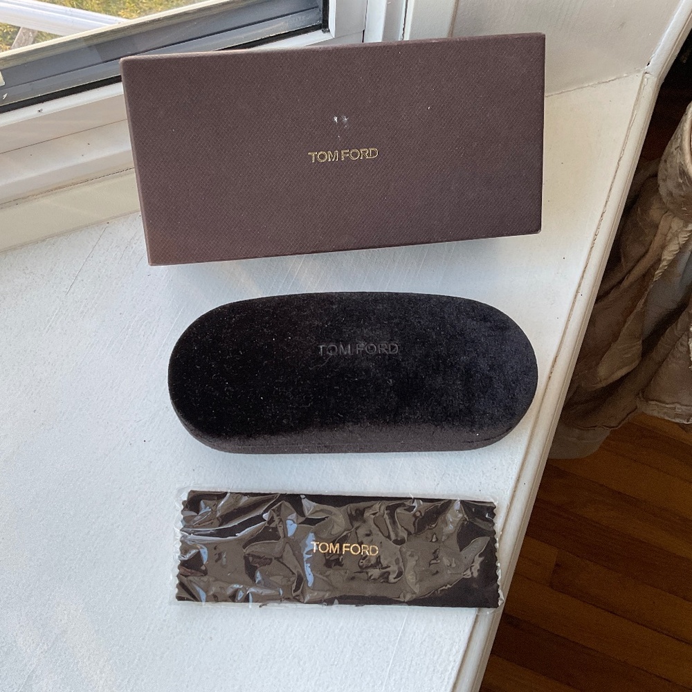Tom Ford glasses case and box , unisex
